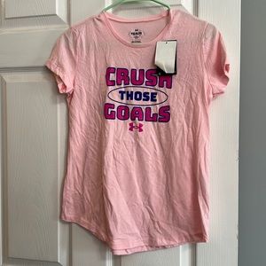 Girls under armor T-shirt, size large. Bundle and save or make an offer!